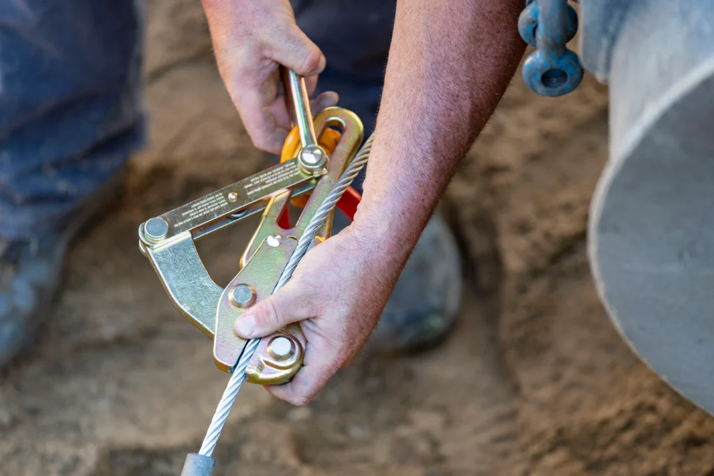 Cable grab in use with service line puller kit